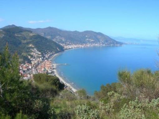 Alassio SunTrail, la Baia del Sole si apre al trail running Alassio SunTrail, la Baia del Sole si apre al trail running
