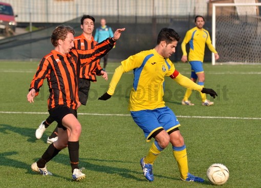 Calcio, Cairese. Testa fredda e cuore caldo per capitan Bresci: "Nessuna vendetta sul Rapallo, dobbiamo concentrarci solo sulla salvezza" Calcio, Cairese. Testa fredda e cuore caldo per capitan Bresci: "Nessuna vendetta sul Rapallo, dobbiamo concentrarci solo sulla salvezza"
