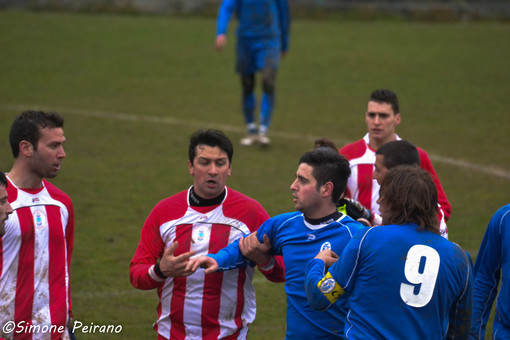 Calcio. Andora - Don Bosco Vallecrosia: biancoblu furibondi, il comunicato resta un mistero Calcio. Andora - Don Bosco Vallecrosia: biancoblu furibondi, il comunicato resta un mistero