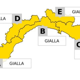 Allerta Meteo. Temporali e possibili grandinate sulla Liguria, nel pomeriggio scatta l'allerta gialla