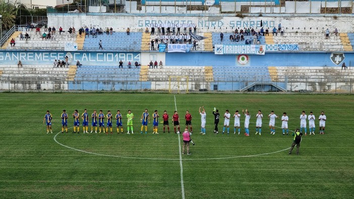 Calcio. Serie D, per Fossati buona la prima: la Sanremese batte 2-0 la Cairese Calcio. Serie D, per Fossati buona la prima: la Sanremese batte 2-0 la Cairese