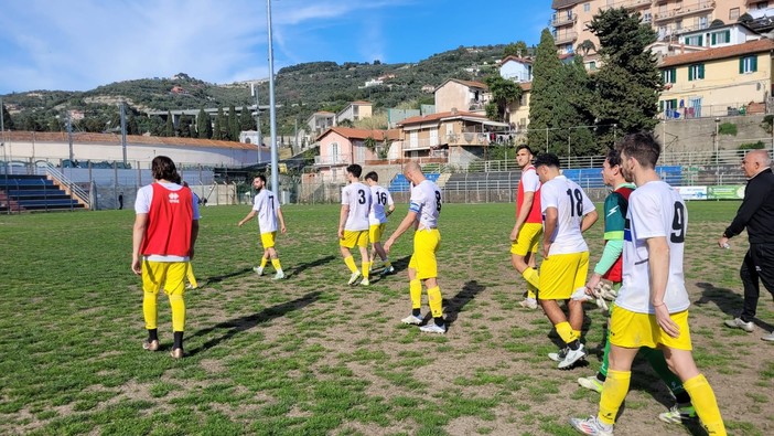 Calcio. Imperia-Chisola 1-2, Buttu "È un momento di difficoltà". Scuffi: "Ora quattro finali" (Video)