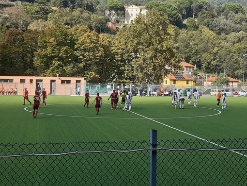Calcio, il Savona agguanta il pari in dieci uomini: la punizione di Quintavalle regala un punto prezioso contro il Multedo