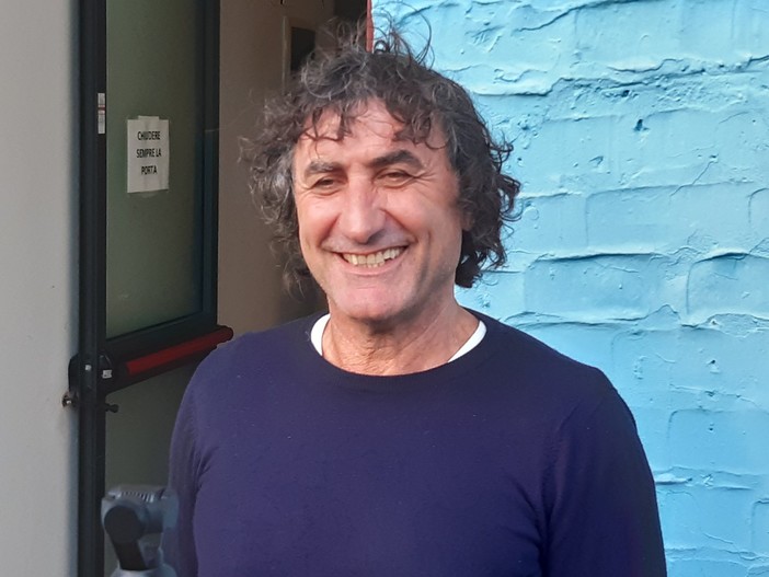 Calcio. Savona, da Siciliano a De Paola: idea 4-3-3 per ridare slancio a una squadra ancora acerba e con poco carattere Calcio. Savona, da Siciliano a De Paola: idea 4-3-3 per ridare slancio a una squadra ancora acerba e con poco carattere