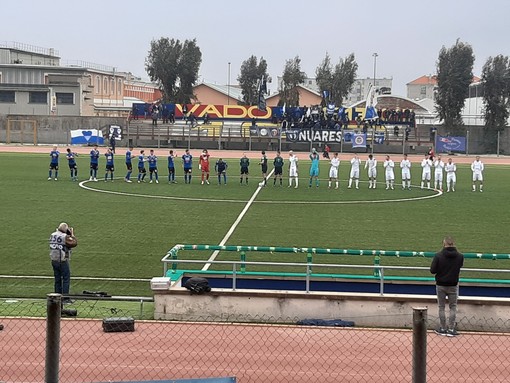 Calcio. Serie D, il Vado cade solo al 98': il rigore di Gonzalez piega i rossoblu tra le polemiche