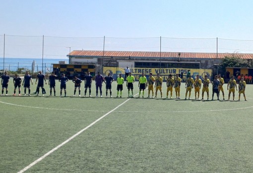 Calcio. Eccellenza, colpaccio Celle Varazze in pieno recupero, Padovan firma tre punti di platino contro la Voltrese Calcio. Eccellenza, colpaccio Celle Varazze in pieno recupero, Padovan firma tre punti di platino contro la Voltrese