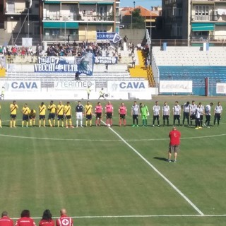 Calcio. Serie D, Gomes illude il Savona, Del Nero lo riprende: la Massese impone ai biancoblù il primo pareggio stagionale Calcio. Serie D, Gomes illude il Savona, Del Nero lo riprende: la Massese impone ai biancoblù il primo pareggio stagionale