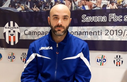 Calcio. Serie D: il Savona non sfonda, ma con sei 2001 in campo arriva un buon pari contro il Chieri. Barresi: "Prestazione ok, le condizioni del campo ci penalizzano troppo" (VIDEO)