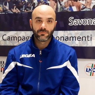 Calcio. Serie D: il Savona non sfonda, ma con sei 2001 in campo arriva un buon pari contro il Chieri. Barresi: "Prestazione ok, le condizioni del campo ci penalizzano troppo" (VIDEO)