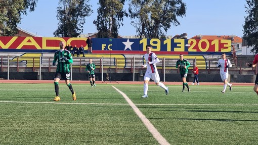 Calcio, Serie D. Infortunio all'arbitro Dorillo, sospesa Vado - Castellanzese Calcio, Serie D. Infortunio all'arbitro Dorillo, sospesa Vado - Castellanzese