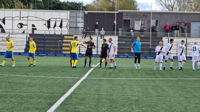 Calcio, Eccellenza. L'Albenga di forza sulla Cairese. Virga e Thomas Graziani regalano il big match agli ingauni