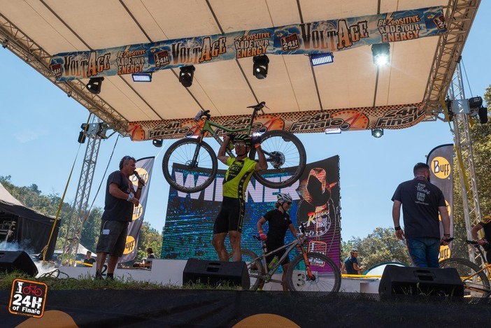 24H di Finale: Rudolf Springer e il team GTR! conquistano la vittoria 24H di Finale: Rudolf Springer e il team GTR! conquistano la vittoria