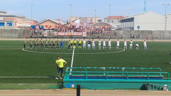 Calcio | Il Vado non si ferma più! Vita e Pisanu ribaltano il Barletta, i rossoblu volano in finale scudetto