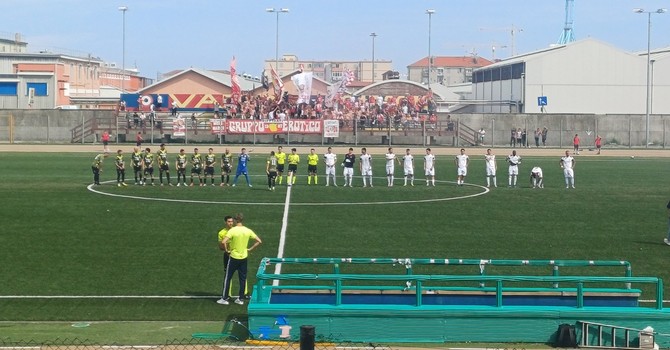 Calcio | Il Vado non si ferma più! Vita e Pisanu ribaltano il Barletta, i rossoblu volano in finale scudetto