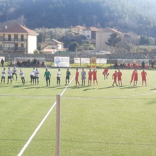 Calcio. Prima Categoria, colpo doppio per la Sampierdarenese: Q&amp;V domato  3-0 e Savona agganciato in vetta