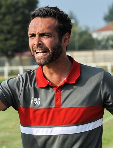 Calcio. Serie D: il giallo. Mister Ascoli a rischio? La posizione di Riccardo Del Gratta