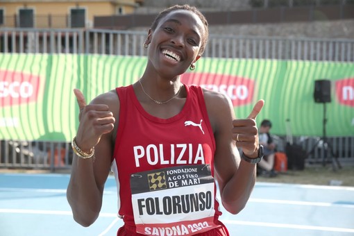 Ayomide Folorunso esulta per il successo 2022 al Meeting Città di Savona (credits Giancarlo Colombo/Meeting Città di Savona)