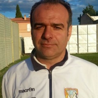 Calcio, Eccellenza. Albenga trafitta dall'Imperia. L'analisi di mister Biolzi: "Nel calcio chi sbaglia paga, ma ci meritavamo il pareggio" (VIDEO) Calcio, Eccellenza. Albenga trafitta dall'Imperia. L'analisi di mister Biolzi: "Nel calcio chi sbaglia paga, ma ci meritavamo il pareggio" (VIDEO)