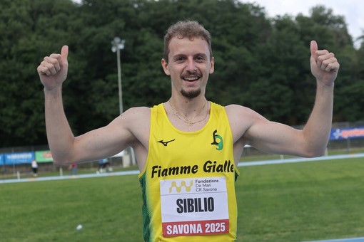 Alessandro Sibilio esultante subito dopo il record del meeting lo scorso anno a Savona (Giancarlo Colombo/Meeting di Savona)