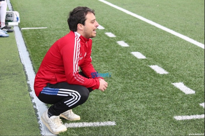 Calcio, Carcarese. Battistel suona la sveglia dopo il ko con la Voltrese: "Approccio sbagliato, serve l'atteggiamento giusto per salvarsi" (VIDEO) Calcio, Carcarese. Battistel suona la sveglia dopo il ko con la Voltrese: "Approccio sbagliato, serve l'atteggiamento giusto per salvarsi" (VIDEO)