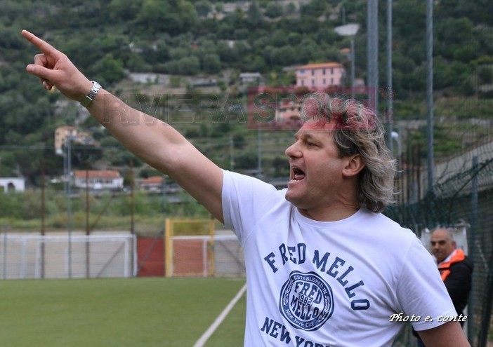 Calcio. Il Palermo sta pensando al mister dell'Ospedaletti Biffi per la panchina della Primavera Calcio. Il Palermo sta pensando al mister dell'Ospedaletti Biffi per la panchina della Primavera