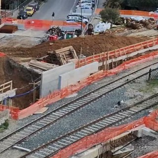 Vado, alle fasi finali l'eliminazione del passaggio a livello: entro fine aprile riapre via Sabazia ad un senso di marcia