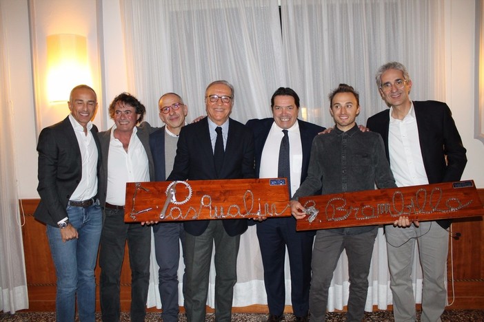 Ciclismo, Premio &quot;La Catena incatricchiata&quot; a Gianluca Brambilla e all'avvocato Claudio Pasqualin