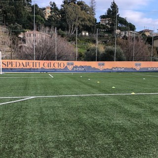 Calcio. Prova di forza dell'Ospedaletti, Baia Alassio ko con le con le reti di Cianci, Alemanno e Zito Calcio. Prova di forza dell'Ospedaletti, Baia Alassio ko con le con le reti di Cianci, Alemanno e Zito