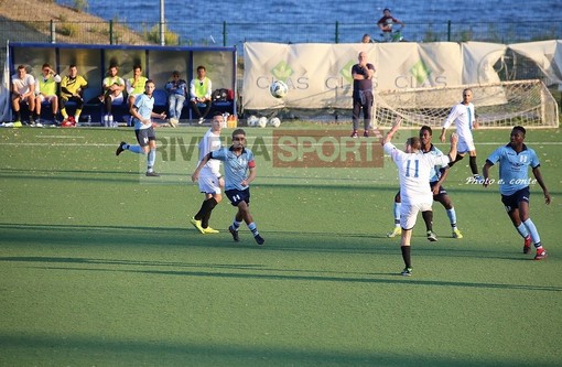 Calcio, Seconda Categoria A. L'anticipo è della Carlin's Boys: cinquina al Legino B (LA NUOVA CLASSIFICA)