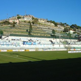Sanremo: torri faro del 'Comunale' a rischio crollo, Sindoni "Già attivati i lavori di somma urgenza". Masu: "Felici per la tempestiva presa di posizione" Sanremo: torri faro del 'Comunale' a rischio crollo, Sindoni "Già attivati i lavori di somma urgenza". Masu: "Felici per la tempestiva presa di posizione"