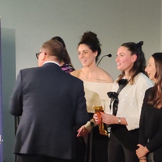 Nuoto artistico, la scuola Rari Nantes Savona descritta da Linda Cerruti: "Una grande famiglia"