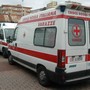 Auto fuori strada in via Sanda a Celle Ligure: un ferito in codice rosso al San Paolo