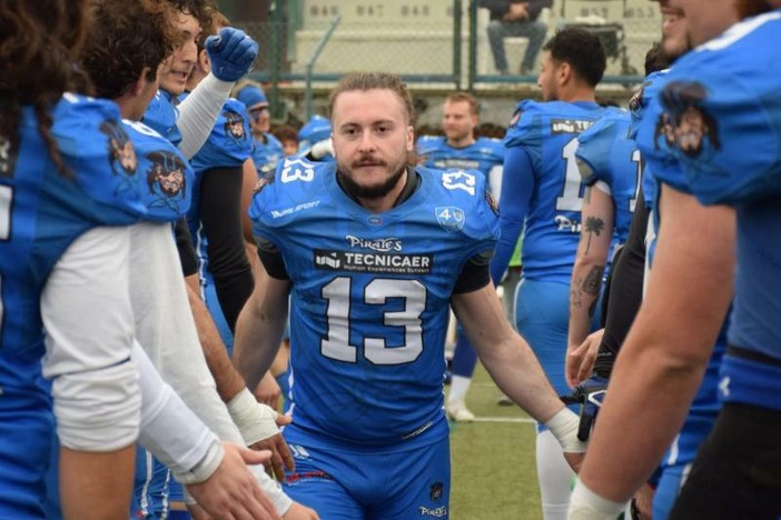 Football Americano | Claudio Poddie: lavoro, adattamento e identità nel mondo Pirates Football Americano | Claudio Poddie: lavoro, adattamento e identità nel mondo Pirates