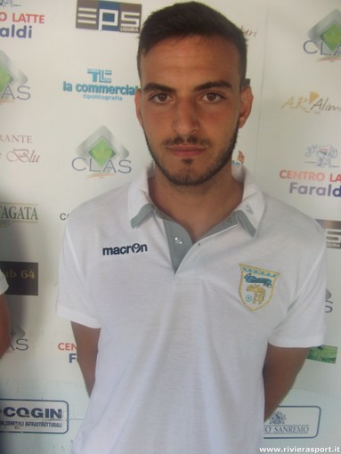 Nella foto Marco Gaeta, attaccante della Sanremese Nella foto Marco Gaeta, attaccante della Sanremese
