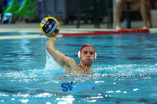 Pallanuoto. Rari, con il Ferencvaros parate da applausi per Da Rold: "Cerco sempre di dare il massimo, Nicosia un maestro" Pallanuoto. Rari, con il Ferencvaros parate da applausi per Da Rold: "Cerco sempre di dare il massimo, Nicosia un maestro"