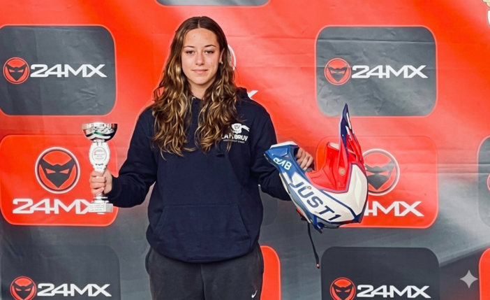 Motori | Enduro, Aurora Pittaluga sfreccia  ad Anghiari: secondo gradino del podio per la Fuoringiro Savona