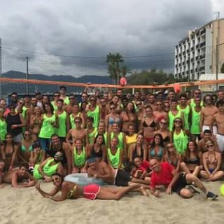 Beach Volley, grande successo a Savona per la 24 ore del Lido dei Pini: la vittoria finale va agli "Scaramellati"