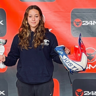 Motori | Enduro, Aurora Pittaluga sfreccia ad Anghiari: secondo gradino del podio per la Fuoringiro Savona Motori | Enduro, Aurora Pittaluga sfreccia ad Anghiari: secondo gradino del podio per la Fuoringiro Savona