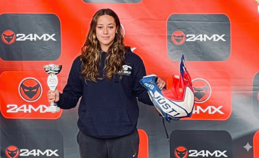 Motori | Enduro, Aurora Pittaluga sfreccia  ad Anghiari: secondo gradino del podio per la Fuoringiro Savona