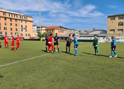 Calcio, Eccellenza. Pareggio ricco di reti tra Genova Calcio e Pietra Ligure: è 2-2