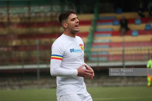 Calcio. Finale, il gol di Halaj vale un punto d'oro a Ceriale: "La dedica è per la mia famiglia che mi segue sempre"