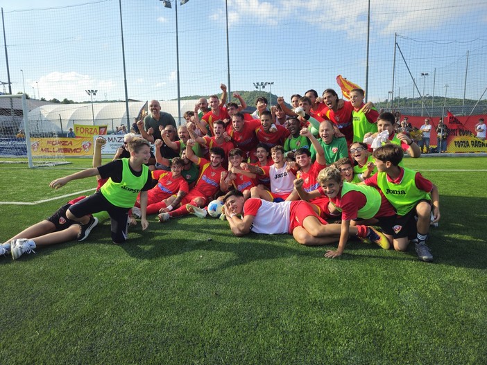 Calcio. Serie D, tripletta di Piacenza e sigillo di Gualtieri: il Millesimo stordisce l'Alessandria, al "Viglino" è 4-1 giallorosso Calcio. Serie D, tripletta di Piacenza e sigillo di Gualtieri: il Millesimo stordisce l'Alessandria, al "Viglino" è 4-1 giallorosso