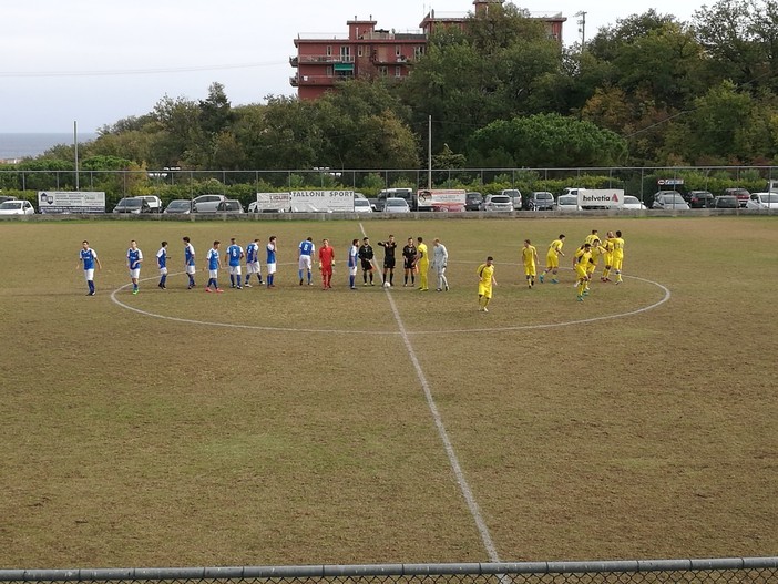 Calcio. Promozione. Ceriale da applausi, ma la Cairese regge: al "Merlo" finisce 0-0