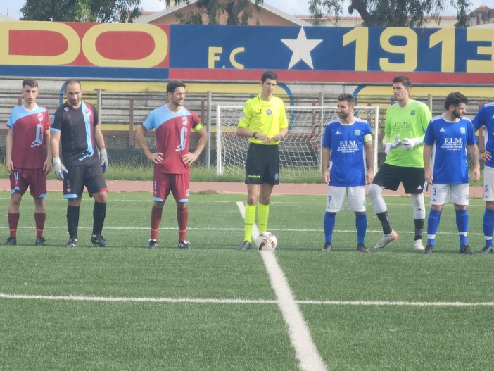 Calcio. Prima Categoria, primo ko per la Vadese: al "Chittolina" vince 3-0 il Masone Calcio. Prima Categoria, primo ko per la Vadese: al "Chittolina" vince 3-0 il Masone