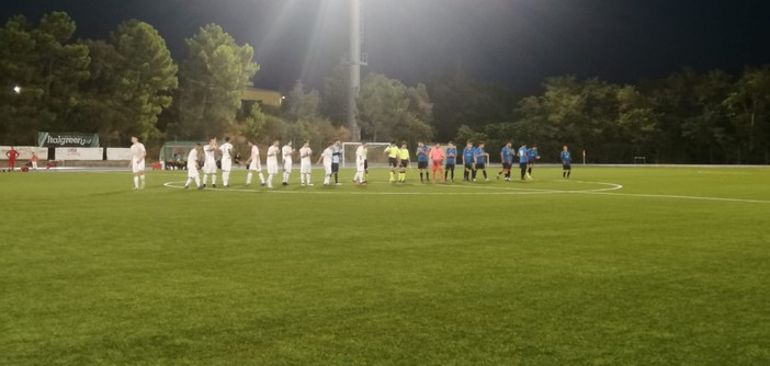 Calcio. Coppa Italia di Eccellenza: al Varazze non bastano Andreoni e Tracanna, l'Arenzano si impone 3-2 all'"Olmo-Ferro"