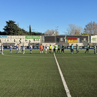 Calcio, Promozione. Il Pontelungo vince rimontando e rischiando: contro il Legino finisce 3 a 2