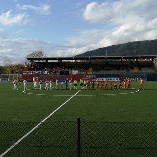 Calcio, Eccellenza. Triplo Parodi, il Sestri conquista partita e vetta della classifica. Finale battuto 3-0
