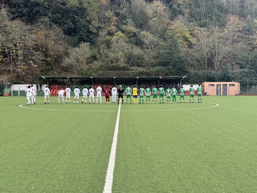 Calcio, Prima Categoria. Speranza e Veloce si dividono la posta in palio: al Santuario finisce 2 a 2 Calcio, Prima Categoria. Speranza e Veloce si dividono la posta in palio: al Santuario finisce 2 a 2