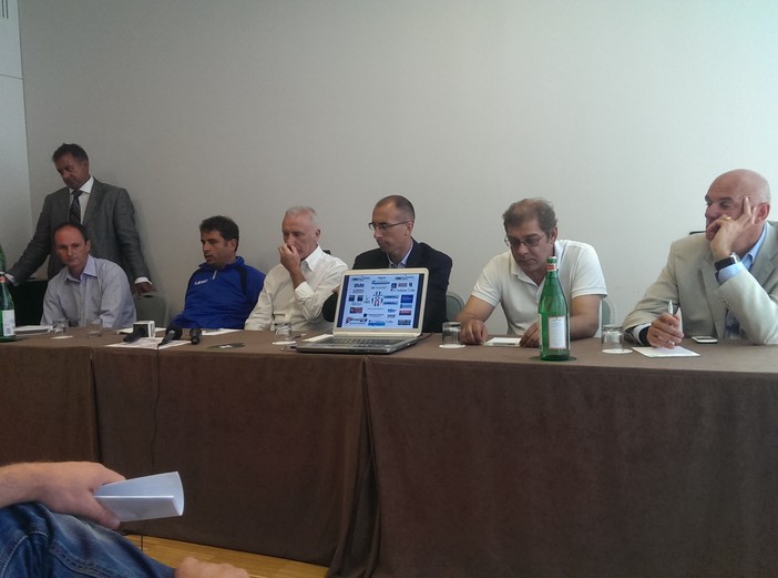 Calcio, Savona. Corda ottimista "Daremo filo da torcere a tutti". E manda una stilettata al Comune