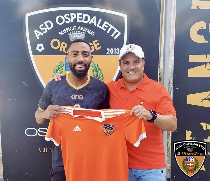 Iliasse El Kamli con mister Fabio Luccisano